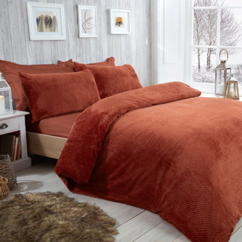 Image of Smart Living Smart Living Luxury Super Soft & Reversible Waffle Teddy Fleece Duvet Set in Burnt Orange Size: Super King Burnt Orange Super King Unis