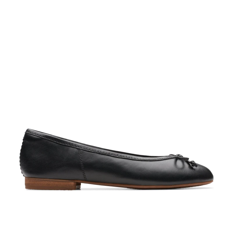 Image of Clarks Clarks Women Fawna Lily Black Leather Ballet Pumps Size: 5-Standard Fit Black 5-Standard Fit Female 5063090657627