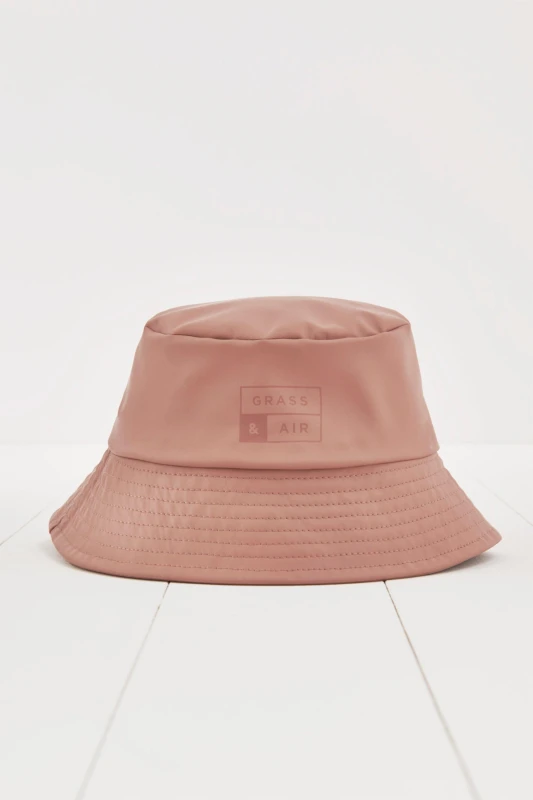 Image of Grass & Air PU Bucket Hat in Rose Size: 5-6 Years Rose Unisex 5-6 Years