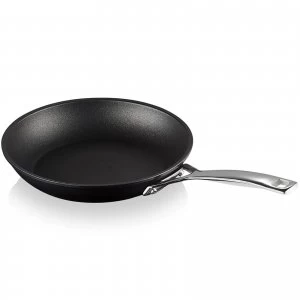 Image of Le Creuset Toughened Non Stick Shallow Frying Pan - 20cm