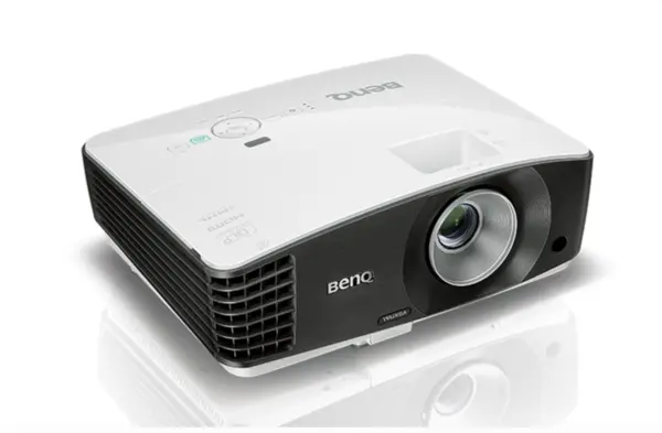Image of BenQ MU706 4000 ANSI Lumens WUXGA 3D DLP Projector