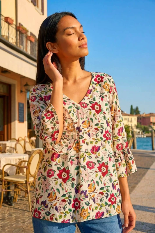 Image of Roman Womens Floral Print Flare Sleeve Top Size: 20 Multicolor Female 20