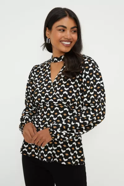 Image of Abstract Cut Out Blouson Sleeve Peplun Crinkle Jersey Top