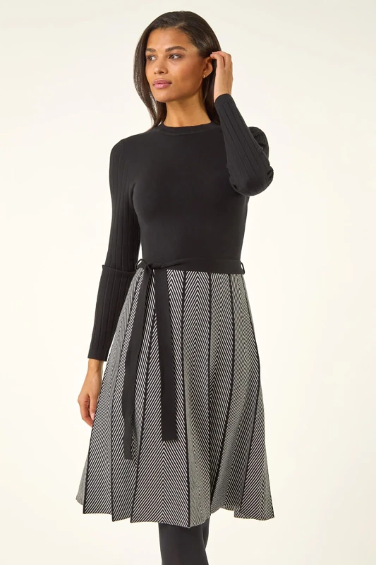 Image of Roman Chevron Print Belted Jumper Dress Black