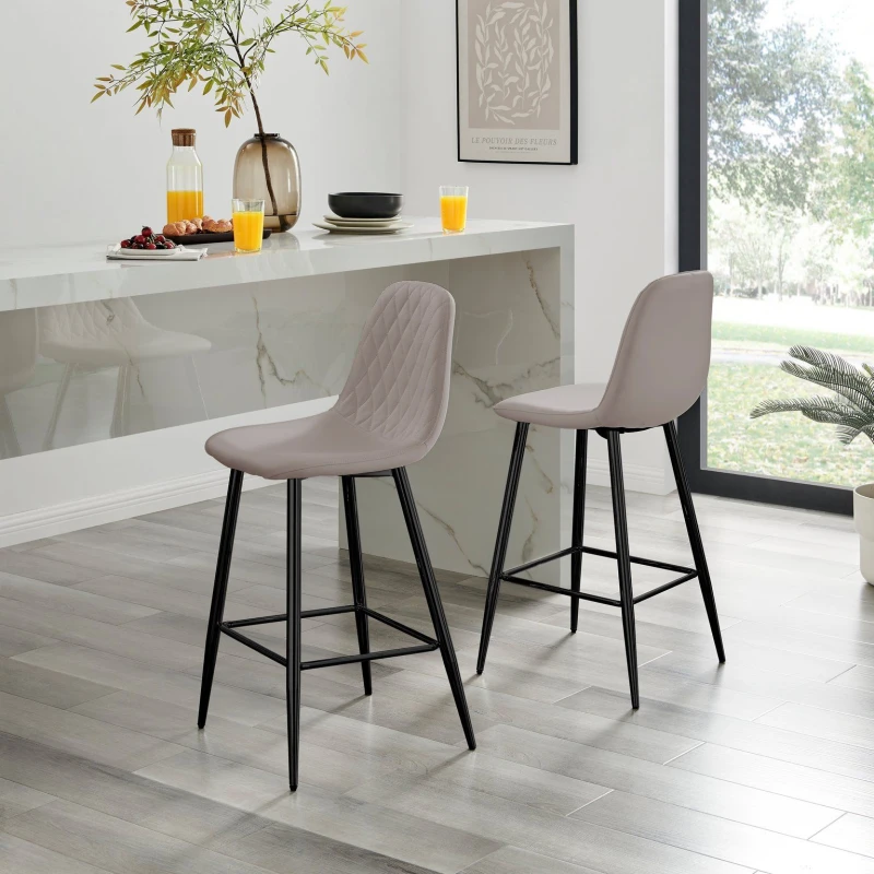 Image of FurnitureboxUK FurnitureboxUK Corona Set of 2 Bar Stools - Faux Leather Bar Chair With Black Legs - Kitchen Island Stool in Beige Beige One Size Unise