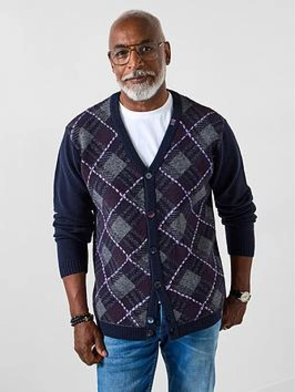 Image of Joe Browns Joe Browns Men Sleek Knit Cardigan in Navy Size: 2X-large Navy XXL Male 5059953341369