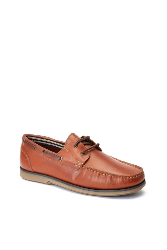 Image of Base London Base London Men Stern Boat Shoe in Tan Size: 10 Tan 10 Male 5038538367123