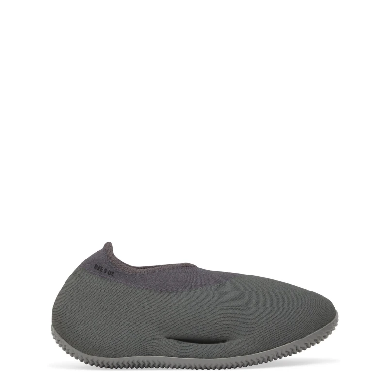 Image of Yeezy Knit Runner Sneakers Runners 6 (39) Black 11693803260