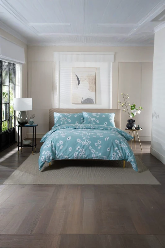 Image of The Lyndon Company The Lyndon Company Petite Fleure Printed 100% Cotton Duvet Cover Set with Piped Edges in Duck Egg Blue Size: Double Duck Egg Blue