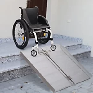 Image of HOMCOM Folding Aluminum Ramp W/Handle for Wheelchairs/Scooters/Pet Mobility 38.5" Silver