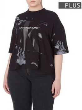 Image of Calvin Klein Jeans Plus Size Cloud Washed T-Shirt - Black