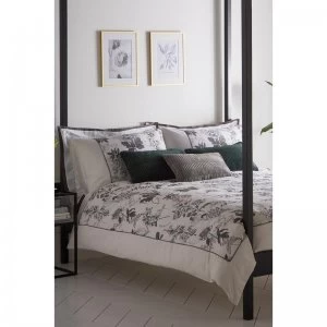 Image of Karen Millen Illustrated Floral Print Duvet Set