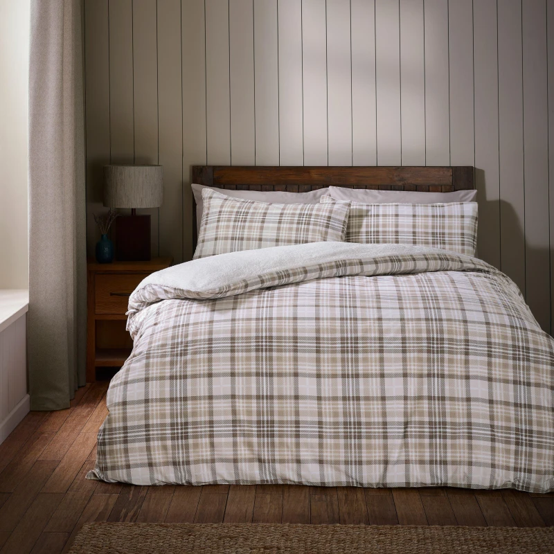 Image of Catherine Lansfield Catherine Lansfield 'Cosy Sherpa Check' Duvet Cover Set in Natural Size: Double Natural Double Unisex 5057681185194
