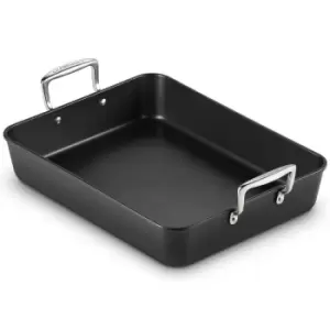 Image of Le Creuset Toughened Non-Stick Rectangle Roaster