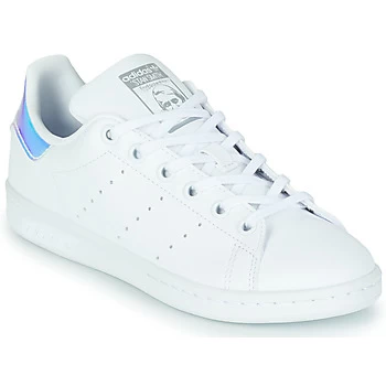 Image of adidas STAN SMITH J SUSTAINABLE Girls Childrens Shoes Trainers in White,Kid 4,Kid 5