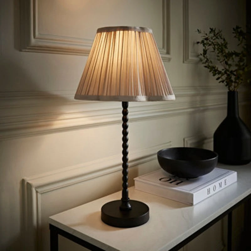 Image of ValueLights ValueLights Maeve Pleated Faux Silk Scallop Shade Matte Black Bobbin Table Lamp with Bulb in Light Grey Light Grey One Size Unisex 5059406