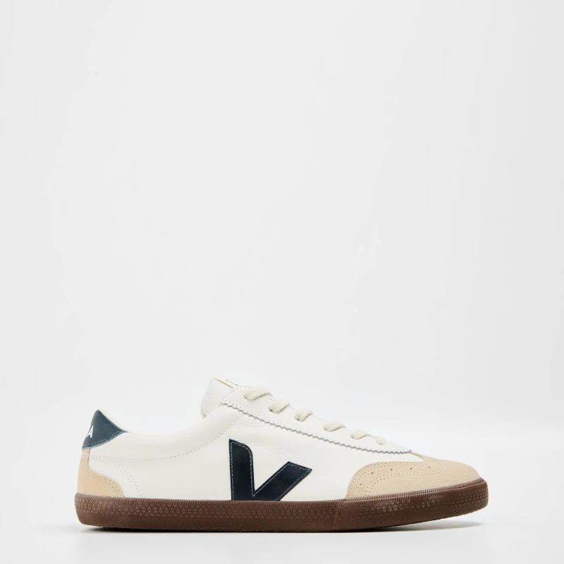 Image of Veja Volley Organic Traced Leather Mens Fashion Trainers - White Nautico Bark - Size:UK 8