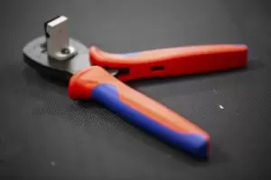 Image of Knipex Hand Crimping Tool for Mini-Fit Contacts, 24AWG to 16AWG