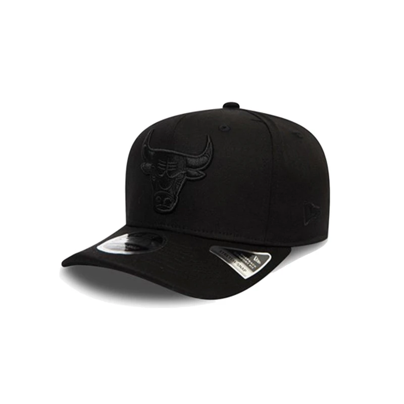 Image of New Era 9FORTY Chicago Bulls Baseball Cap Adults - Black S - M