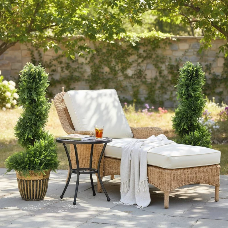 Image of HOMCOM Set of 2 Potted Artificial Plants, Topiary Spiral Cypress Trees, 90cm in Green Green Unisex