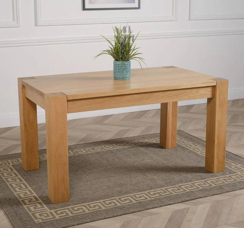 Image of Thats Furniture Kuba 150cm Chunky Medium Oak Dining Table in Light Oak Light Oak Unisex