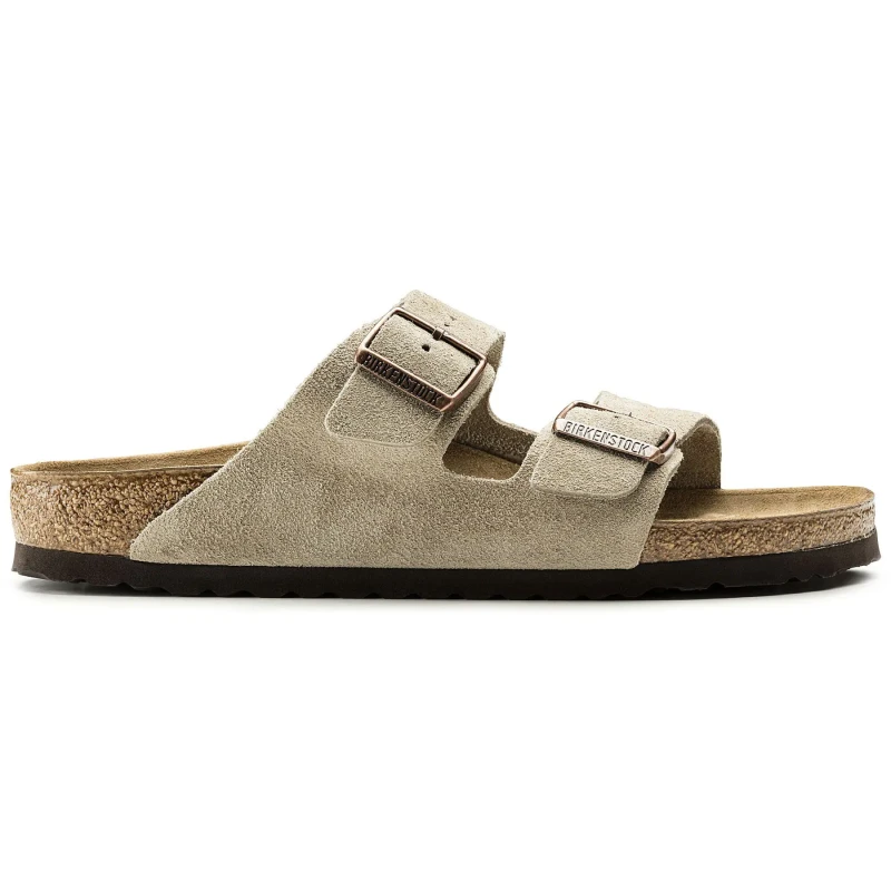 Image of Birkenstock Leather sandals Birkenstock Arizona Suede Beige Unisex 45 Etroit