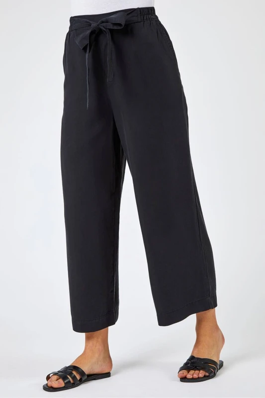 Image of Roman Womens Waist Tie Detail Culottes in Black Size: 20 Black Female 20