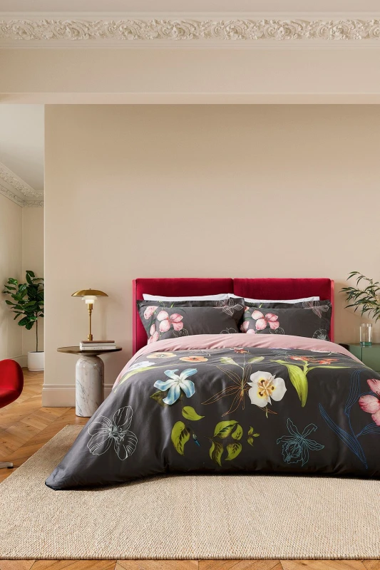 Image of Ted Baker 'New Hampton' Cotton Duvet Cover Set in Charcoal Size: Double Charcoal Double Unisex 5016709715768