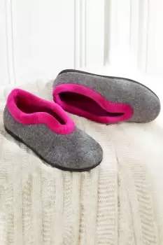 Image of Easy-On Felt Slippers