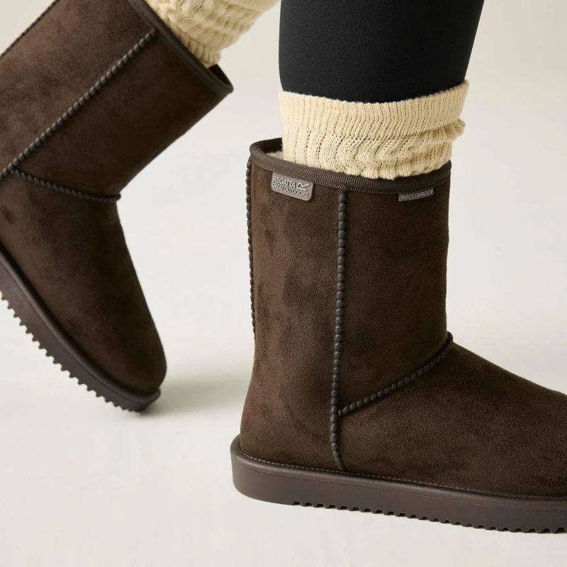 Image of Regatta Womens Risely Waterproof Fur Lined Boots in Brown Size: 5 Brown Female 5