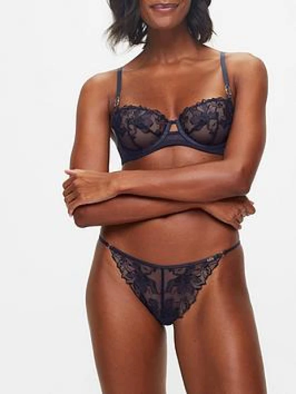 Image of KBX Marilyn Brazilian Navy