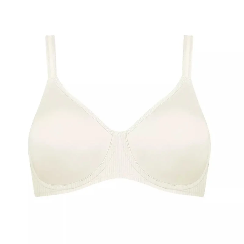 Image of Triumph Urban Minimiser Bra Vanilla Women 34C;40E;38E;36E;42DD;40DD;38DD;36DD;34DD;42D;40D;38D;36D;34D;42C;40C;38C;36C