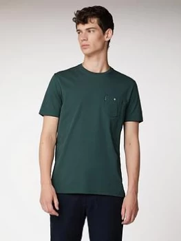 Image of Ben Sherman Spade Pocket T-Shirt - Forest Green, Forest, Size S, Men