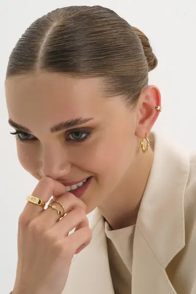 Image of Elk & Bloom Chunky Sterling Silver Twisted Hoop Earrings Silver