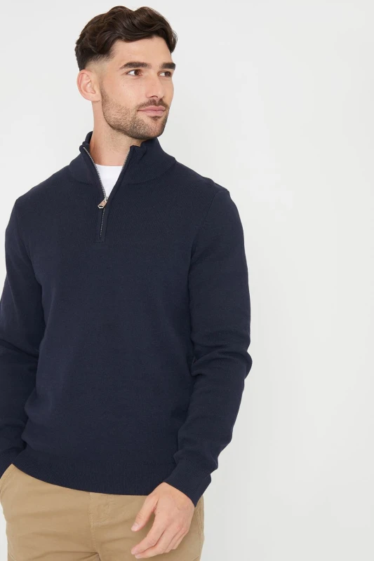 Image of Threadbare Threadbare Men 'Hazelbank' Cotton Blend Knitted Quarter Zip Jumper in Navy Size: X-Large Navy XL Male 7625914446282