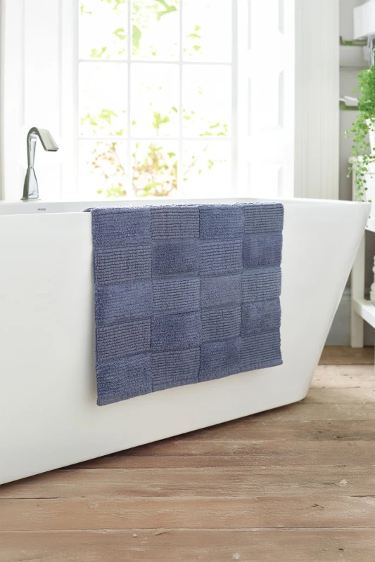 Image of The Lyndon Company The Lyndon Company Egyptian Spa 1600gsm Cotton Bath Mat - Ultra Plush, Absorbent, Luxury Spa Feel - 55x85cm in Mid Blue Mid Blue Ba