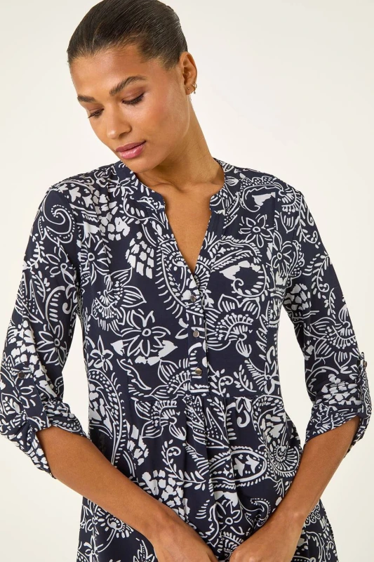 Image of Roman Womens Abstract Print Buttoned Tunic Top in Navy Size: 18 Navy Female 18