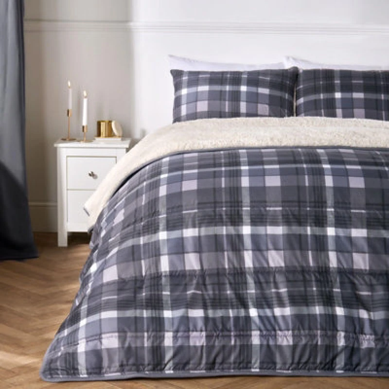 Image of OHS OHS Tartan Check Sherpa Reversible 10.5 Tog Washable Coverless Duvet with Pillowcases in Grey Size: King Grey King Unisex 5027434230730