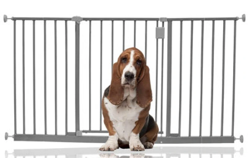 Image of Bettacare Extra Wide Hallway Dog Gate, 134Cm - 140Cm, Grey, Pressure Fit Pet Gate, Puppy Safety Barrier