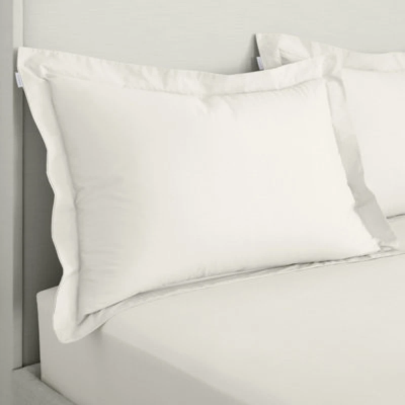 Image of Bianca Fine Linens 200 Thread Count Cotton Percale Oxford 50X75Cm + Border Pack Of 2 Pillow Cases With Envelope Closure Cream