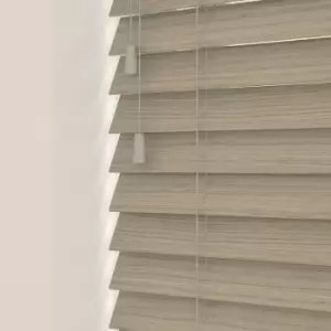 Image of Wooden Venetian Blinds With Strings40CORW