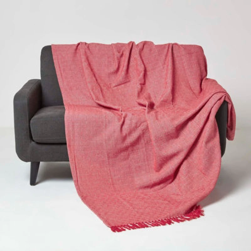 Image of Homescapes Malda Cotton Throw with Tassels Red