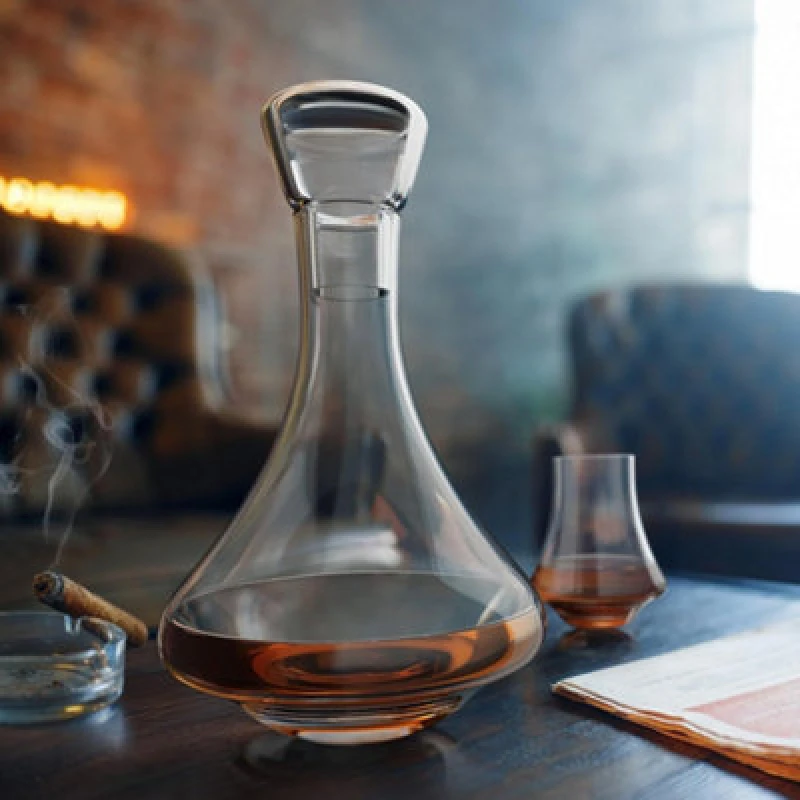 Image of Jeray Final Touch Revolve Spirits Decanter with Stopper, 750ml