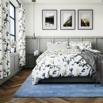 Image of Helena Springfield Perigrine Grey Bedding Set - Superking