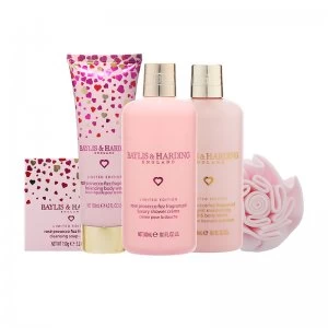 Image of Baylis Harding Rose Prosecco Fizz With Love Gift Set 5 Pie