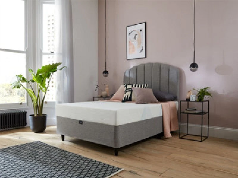 Image of Silentnight Memory 3 Sleep Rolled Soft Foam Mattress in White Size: King White Unisex King