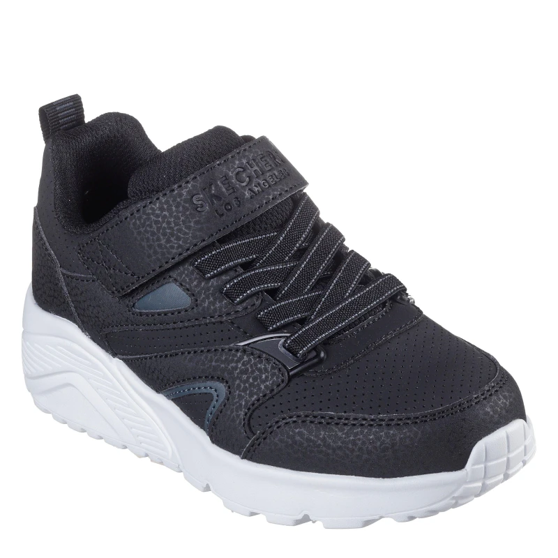 Image of Skechers Low Top Gore & Strap Sneaker W Wavy Runners Boys Black/White male C4 (21)