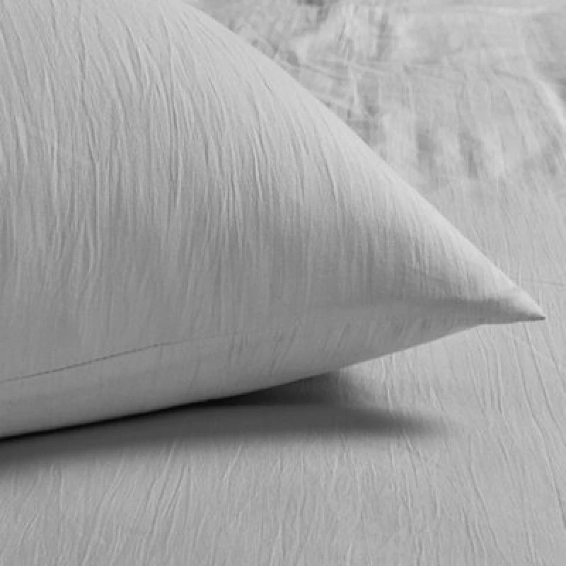 Image of Velosso Minimalist Microfibre Duvet Cover & Pillowcase Set, Breathable Fabric, Machine Washable, Wrinkle-Resistant - Silver