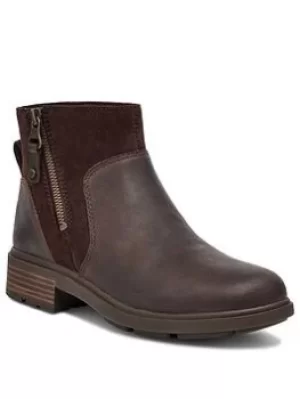 Image of Ugg Ugg Harrison Zip Ankle Boot
