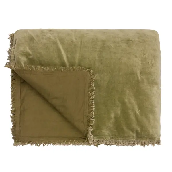 Image of Yard Jaye Filled Fringed Bedspread Green